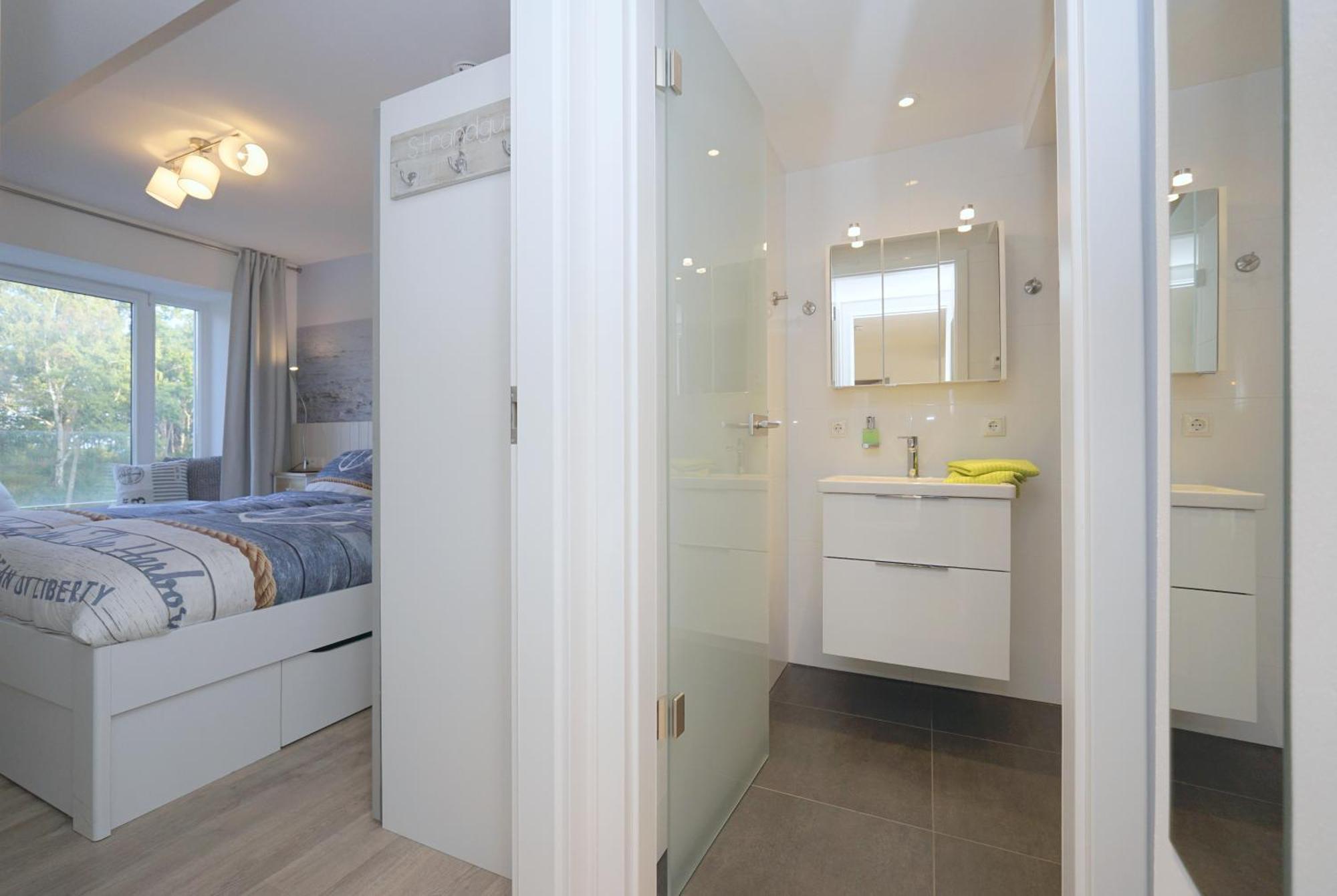 Traum Fewo Strandliebe Mit Meerblick, 3 Schlafzimmer, 2 Baeder Binz Exterior photo